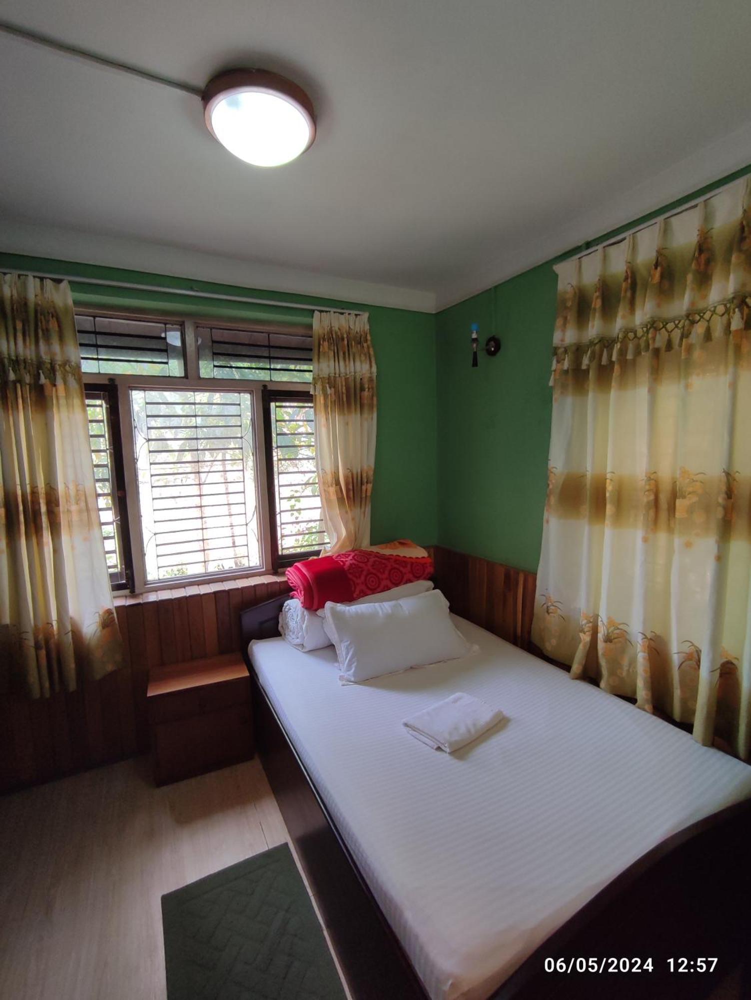 Hotel Mount Paradise Nagarkot Kültér fotó